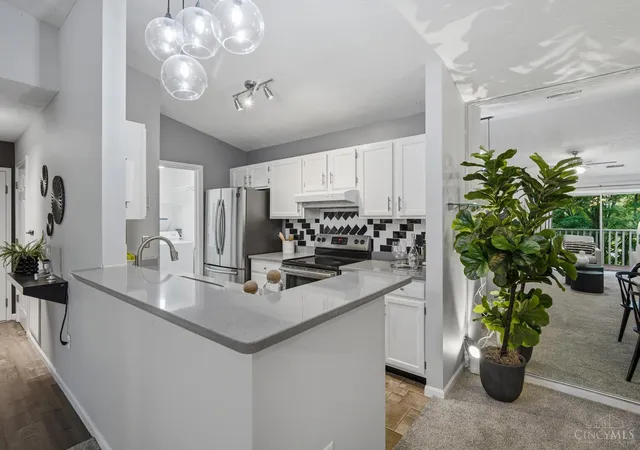 Homes for sale in Centerville, OH | 6591 Brigham Sq #7, Centerville, OH 45459 | MLS# 1884805