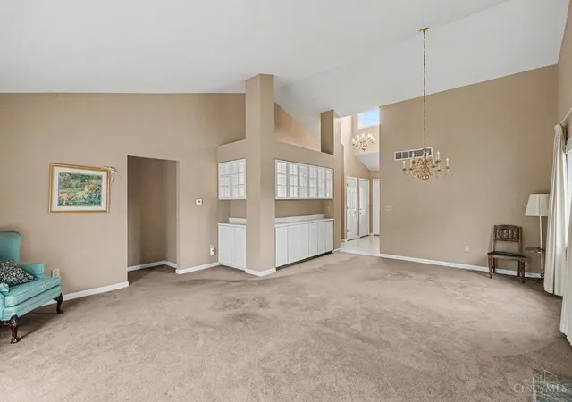Homes for sale in Cincinnati, OH | 5844 Byp Ct, Cincinnati, OH 45248