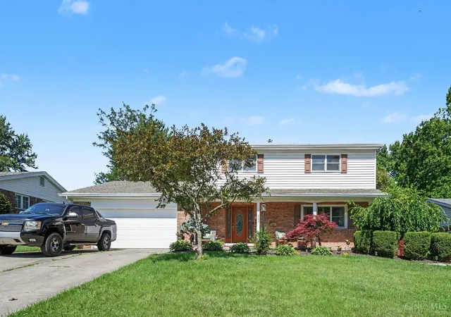 Homes for sale in Green Twp, OH | 3377 Greenmount Dr, Green Twp, OH 45248 | MLS# 1883861