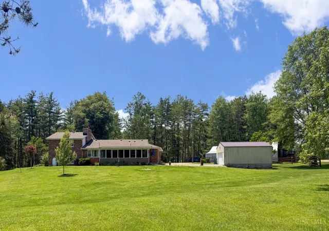 3rd image of 3911 Campbell Rd, Fayetteville, OH 45118 | MLS# 1884817