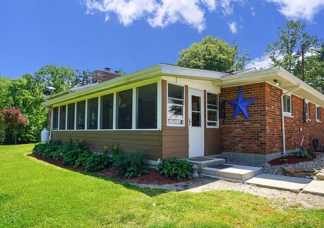4th image of 3911 Campbell Rd, Fayetteville, OH 45118 | MLS# 1884817