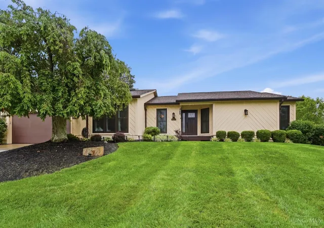 Homes for sale in West Chester, OH | 6562 Zebra Ct, West Chester, OH 45069 | MLS# 1884294