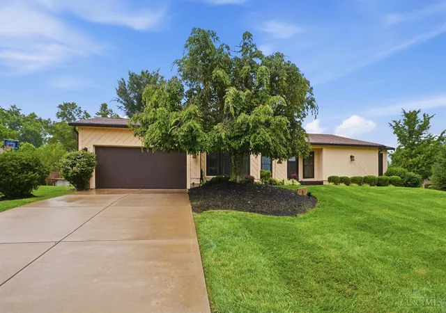 Homes for sale in West Chester, OH | 6562 Zebra Ct, West Chester, OH 45069 | MLS# 1884294