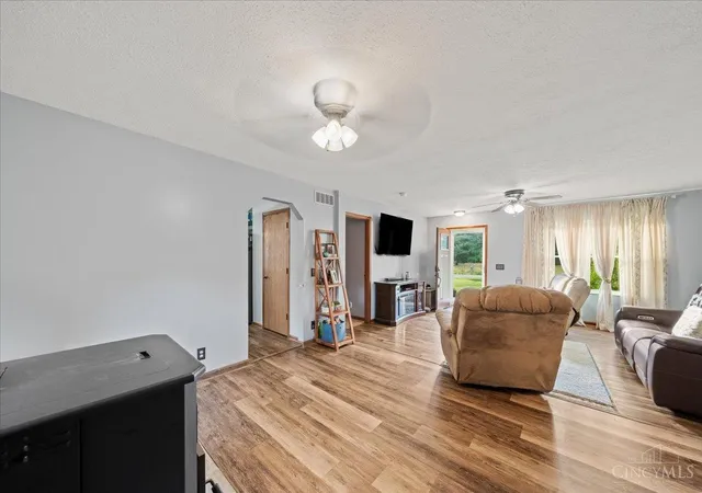 Homes for sale in Franklin Twp, OH | 3021 Rio Brazos Dr, Franklin Twp, OH 45171 | MLS# 1884471