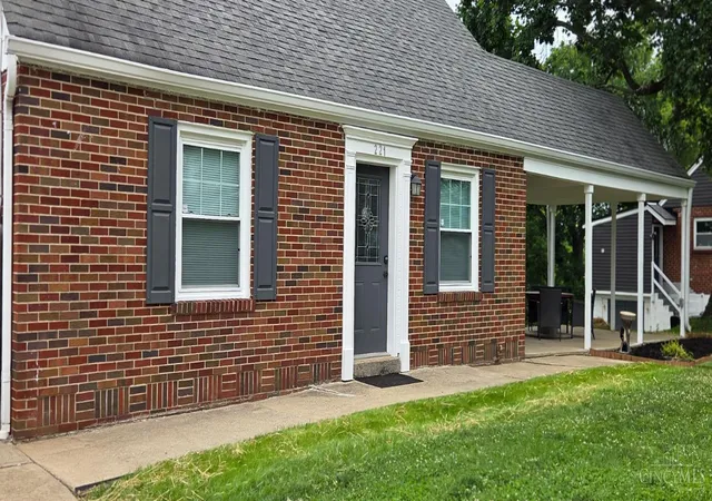Homes for sale in Reading, OH | 221 Harvest, Reading, OH 45237 | MLS# 1884834