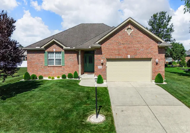 Homes for sale in Vandalia, OH | 2365 Upper Trent Wy, Vandalia, OH 45377 | MLS# 1883780