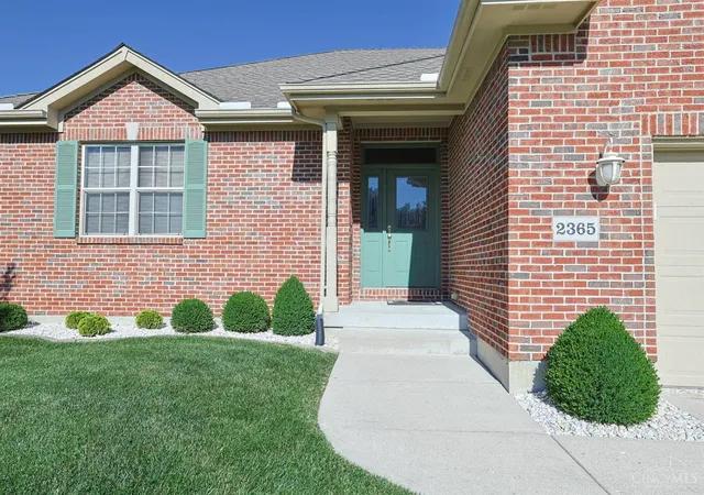 Homes for sale in Vandalia, OH | 2365 Upper Trent Wy, Vandalia, OH 45377 | MLS# 1883780