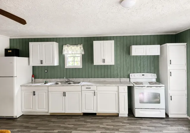 Homes for sale in West Union, OH | 528 Tom Brown Rd, West Union, OH 45693 | MLS# 1884861