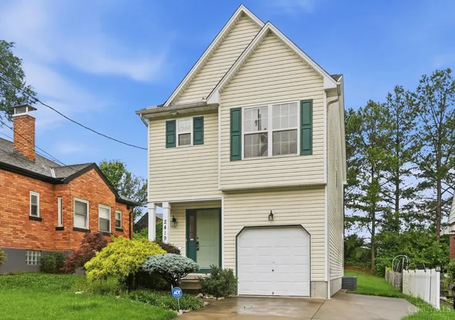Homes for sale in Cincinnati, OH | 2419 Nova Ave, Cincinnati, OH 45238 | MLS# 1884865