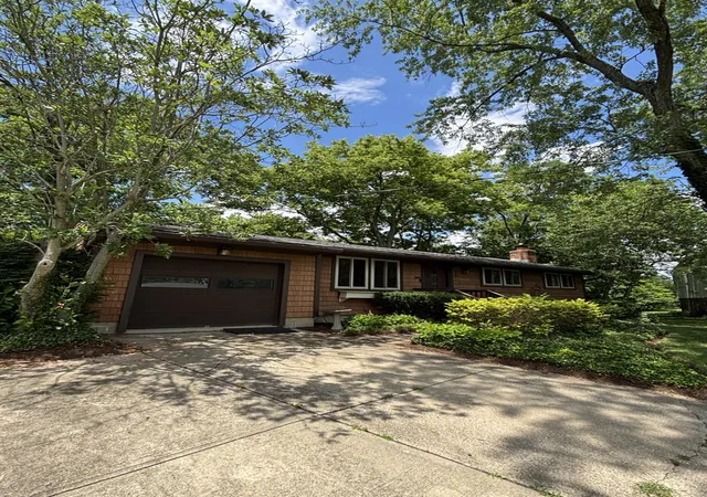 2nd image of 4435 Festive Ct, Union Twp, OH 45245 | MLS# 1884870