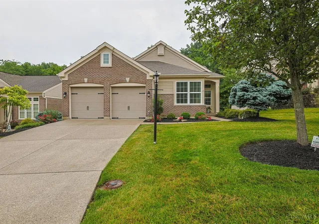 Homes for sale in Pierce Twp, OH | 3648 Highland Green, Pierce Twp, OH 45245 | MLS# 1884872