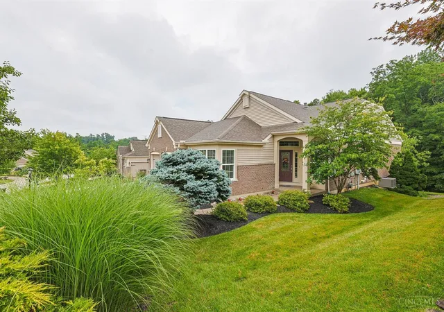 Homes for sale in Pierce Twp, OH | 3648 Highland Green, Pierce Twp, OH 45245 | MLS# 1884872