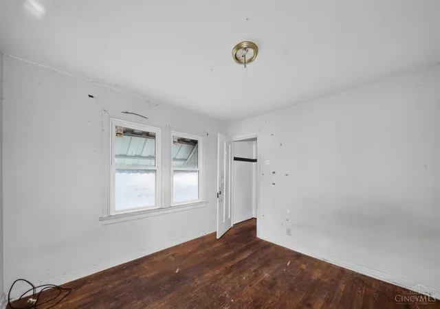 4th image of 1824 Sterling Ave, Cincinnati, OH 45239 | MLS# 1884168