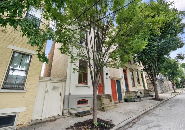 4th image of 320 E 14Th St, Cincinnati, OH 45202 | MLS# 1884230