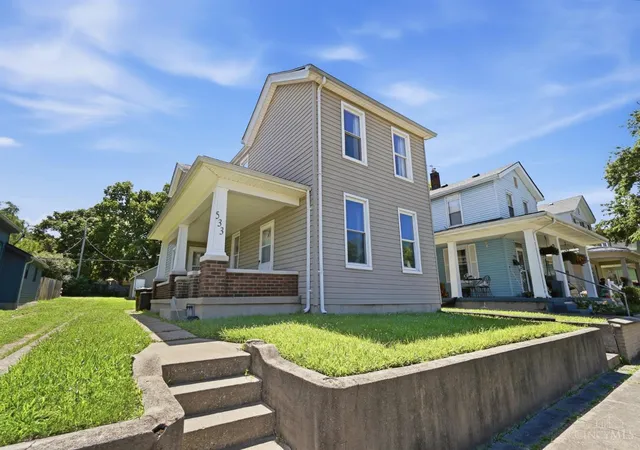 Homes for sale in Hamilton, OH | 533 Ross Ave, Hamilton, OH 45013 | MLS# 1884910