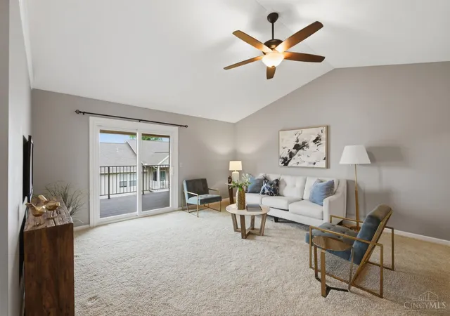 Homes for sale in Delhi Twp, OH | 621 Covedale Ave #3, Delhi Twp, OH 45238 | MLS# 1884761