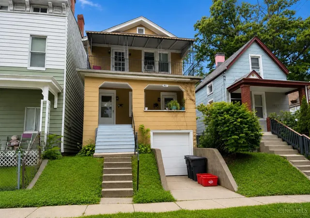 Homes for sale in Norwood, OH | 1827 Tilden Ave, Norwood, OH 45212 | MLS# 1884867