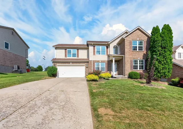Homes for sale in Forest Park, OH | 11909 Winston Cir, Forest Park, OH 45240 | MLS# 1884119