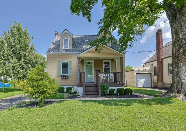 Homes for sale in Anderson Twp, OH | 6648 Foster Ave, Anderson Twp, OH 45230 | MLS# 1884968