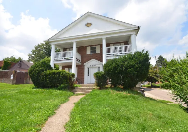 Homes for sale in Cincinnati, OH | 6655 Montgomery Rd, Cincinnati, OH 45213 | MLS# 1884928