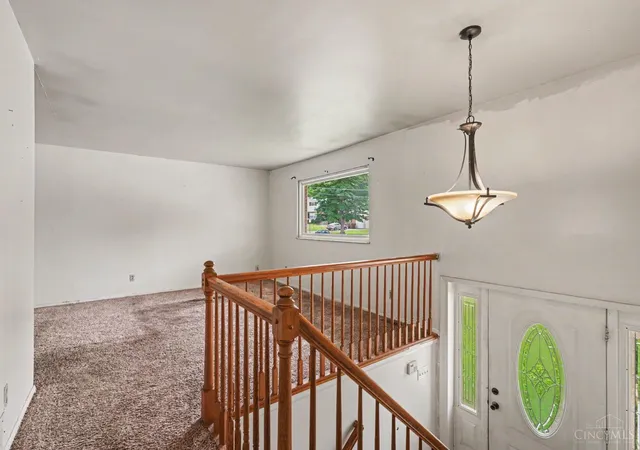 Homes for sale in Colerain Twp, OH | 2476 Ambassador Dr, Colerain Twp, OH 45231 | MLS# 1884897