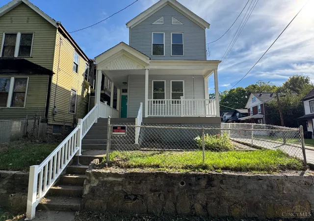 Homes for sale in Cincinnati, OH | 1739 Holloway Ave, Cincinnati, OH 45207 | MLS# 1884949