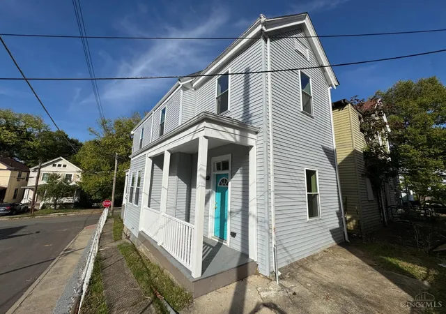 Homes for sale in Cincinnati, OH | 1739 Holloway Ave, Cincinnati, OH 45207 | MLS# 1884949