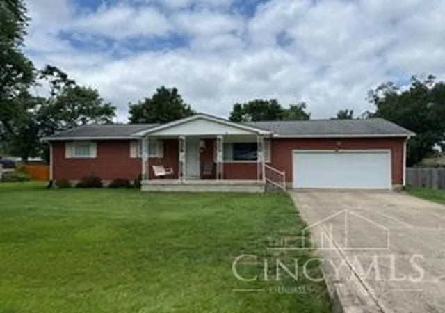 Homes for sale in Carlisle, OH | 395 Robert Simmons Dr, Carlisle, OH 45005 | MLS# 1884969