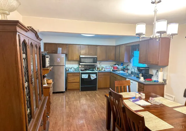 Homes for sale in Carlisle, OH | 395 Robert Simmons Dr, Carlisle, OH 45005 | MLS# 1884969