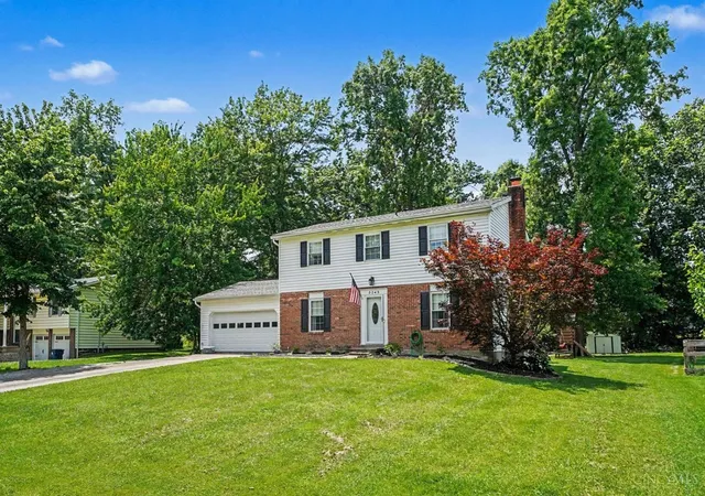 Homes for sale in Batavia Twp, OH | 3343 Meadow Green Court, Batavia Twp, OH 45102 | MLS# 1885019