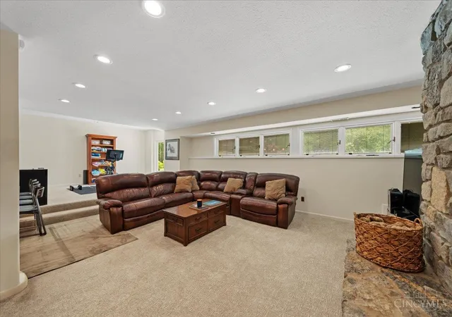 Homes for sale in Deerfield Twp., OH | 2558 Western Row Rd, Deerfield Twp., OH 45039 | MLS# 1884790