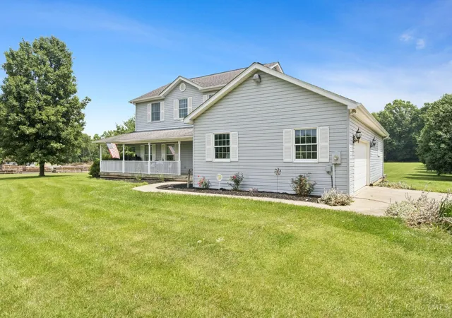Homes for sale in Franklin Twp, OH | 9870 Baker Hanselman Rd, Franklin Twp, OH 45121 | MLS# 1885022