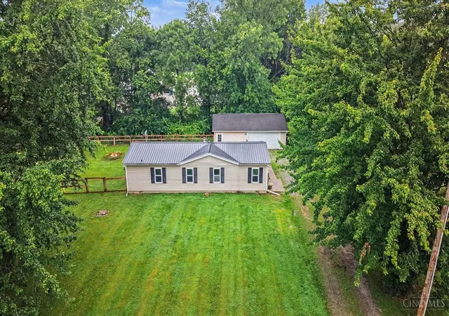 Homes for sale in Sterling Twp, OH | 17451 Bloomrose Rd, Sterling Twp, OH 45176 | MLS# 1884256
