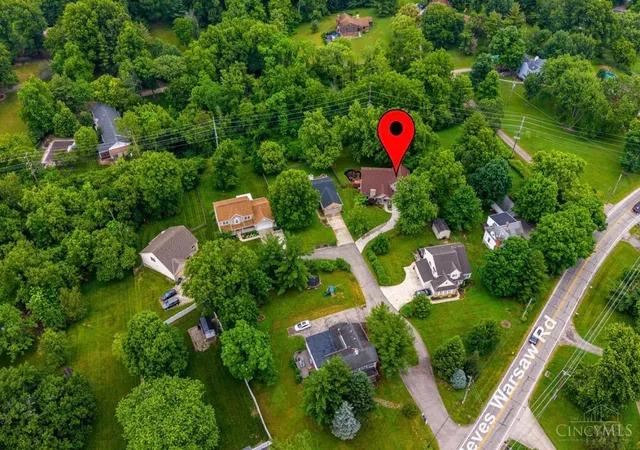 Homes for sale in Delhi Twp, OH | 6000 Cleves Warsaw Pike, Delhi Twp, OH 45233 | MLS# 1885054
