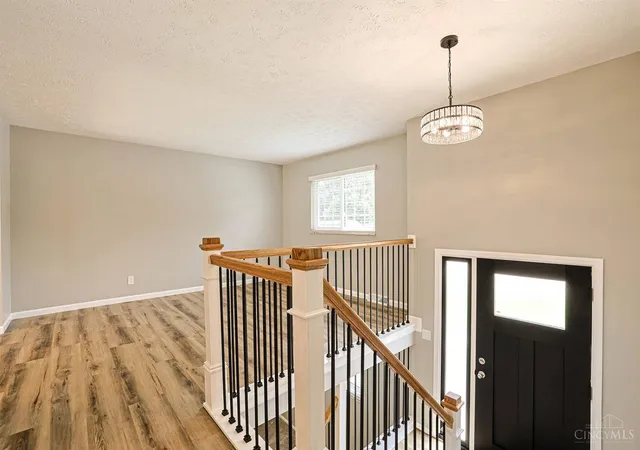 Homes for sale in Blue Ash, OH | 4954 Bell Ave, Blue Ash, OH 45242 | MLS# 1885016