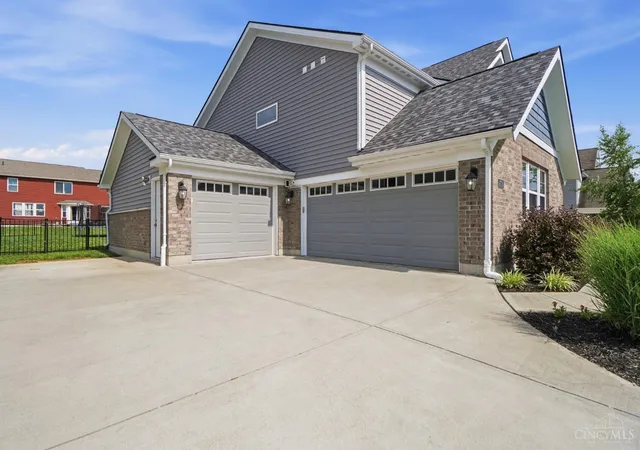 2nd image of 2716 Renaissance Blvd, Franklin, OH 45005 | MLS# 1885034