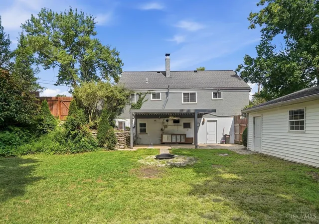 Homes for sale in Green Twp, OH | 5792 Gaines Rd, Green Twp, OH 45247 | MLS# 1885082