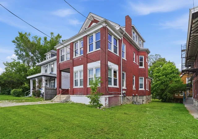 Homes for sale in Cincinnati, OH | 2232 Fulton Ave, Cincinnati, OH 45206