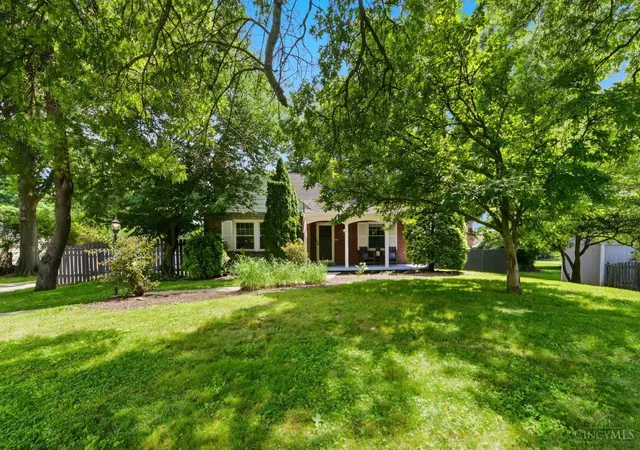 Homes for sale in Anderson Twp, OH | 7981 State Rd, Anderson Twp, OH 45255 | MLS# 1884939