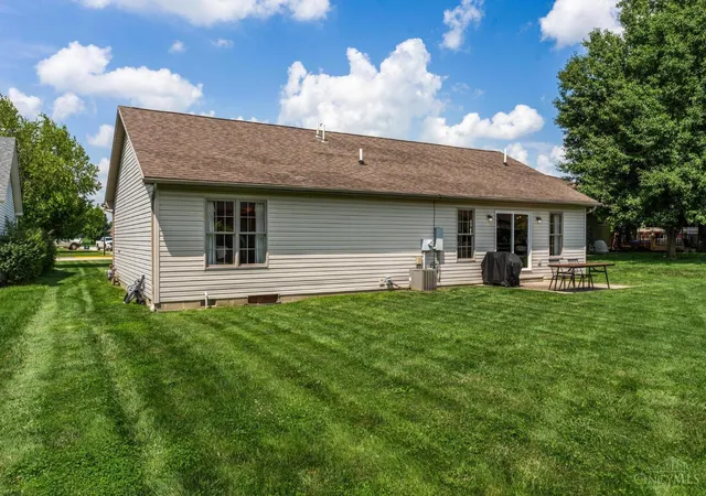 Homes for sale in Wilmington, OH | 1004 Country Oaks, Wilmington, OH 45177 | MLS# 1885121