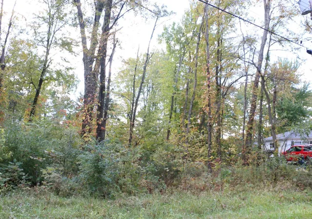 4th image of 2298 Wilshire Cir, Stonelick Twp, OH 45122 | MLS# 1885153