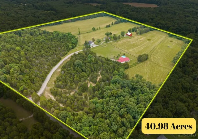 Homes for sale in Peebles, OH | 374 Cuckoo Rd, Peebles, OH 45660 | MLS# 1884248