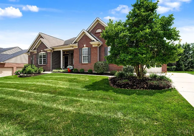 Homes for sale in Liberty Twp, OH | 6229 Lancashire Trl, Liberty Twp, OH 45044 | MLS# 1885081