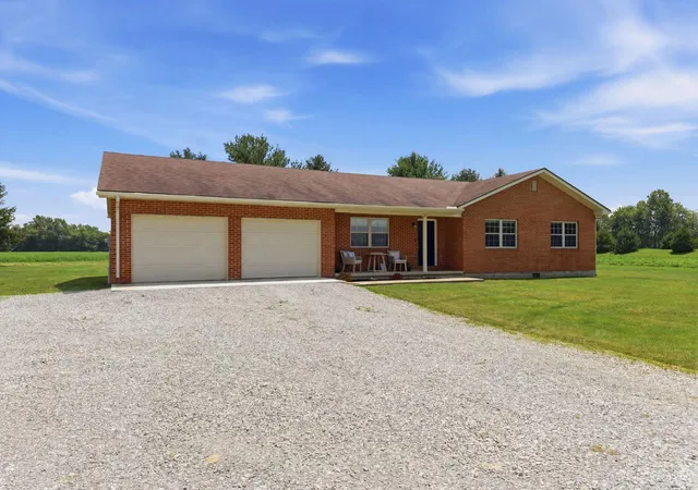 Homes for sale in Sterling Twp, OH | 15836 Bodman Rd, Sterling Twp, OH 45154 | MLS# 1885167