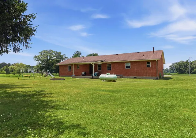 Homes for sale in Sterling Twp, OH | 15836 Bodman Rd, Sterling Twp, OH 45154 | MLS# 1885167