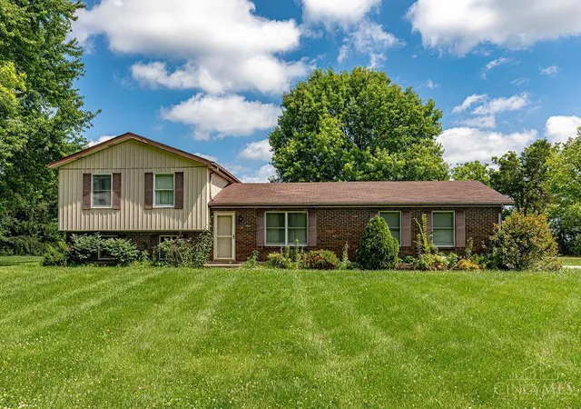 Homes for sale in Oxford Twp, OH | 6550 Stillwell Beckett Rd, Oxford Twp, OH 45056 | MLS# 1885197