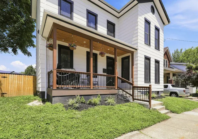 Homes for sale in Cincinnati, OH | 4607 Erie Ave, Cincinnati, OH 45227 | MLS# 1885233