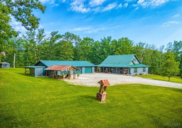 Homes for sale in Seaman, OH | 2180 Fairview Rd, Seaman, OH 45679 | MLS# 1885195