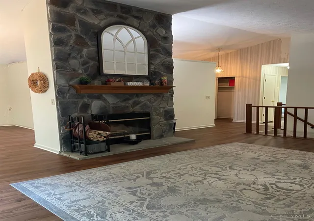 4th image of 1138 Chestnut Ct, Union Twp, OH 45245 | MLS# 1885228