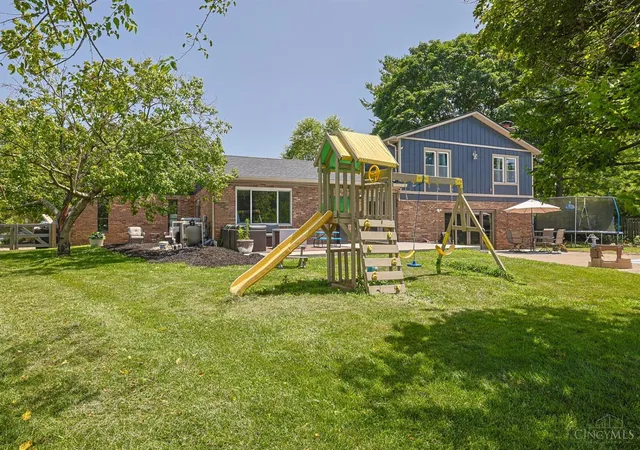 Homes for sale in Liberty Twp, OH | 5533 Liberty Woods Dr, Liberty Twp, OH 45011 | MLS# 1885203
